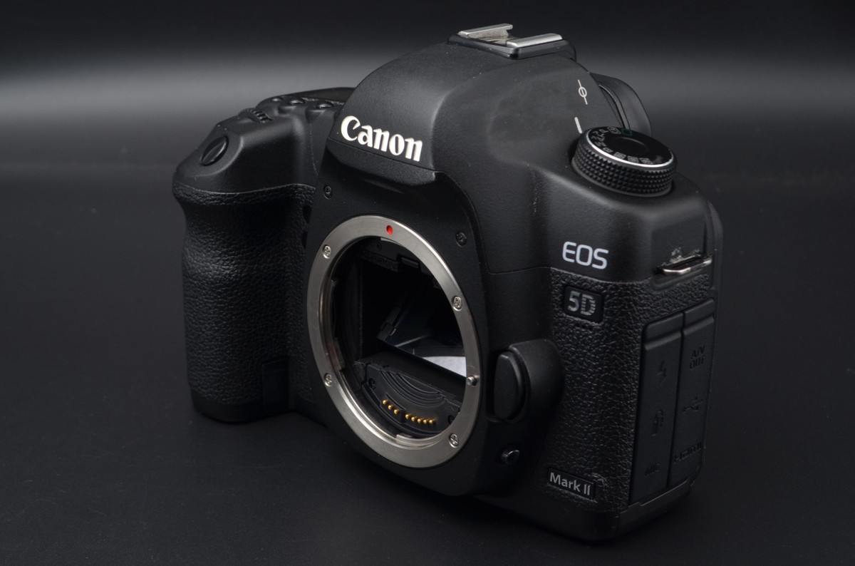 Canon EOS 5d Mark II Camera *body Only* for Parts or Repair for