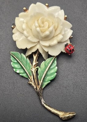 Vintage Signed JJ Enamel Flower Brooch Pin Metal Cream Green Gold Ladybug 3in