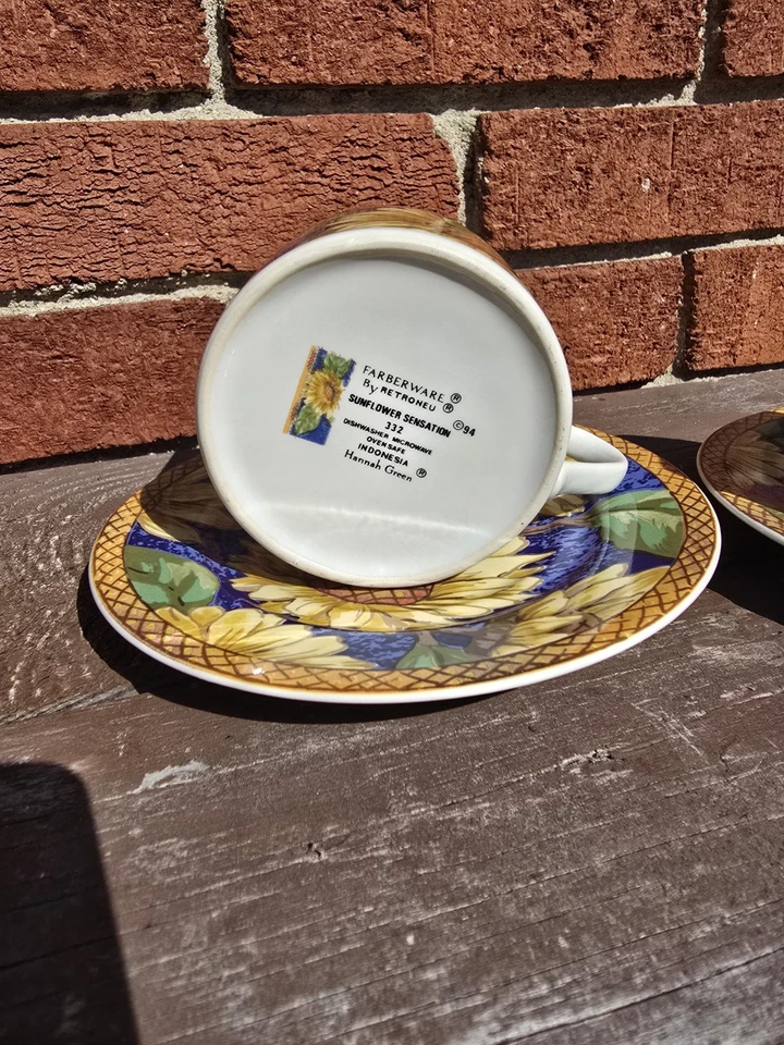 Juego de 2 tazas de café/té Farberware by Retroneu Sunflower Sensation verde Hannah Foto 2 de 4