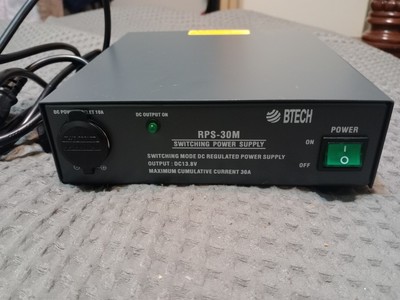 BTECH RPS-30M 30 Amp Compact Regulated Bench Power Supply - 13.8V AC-to-DC Co...