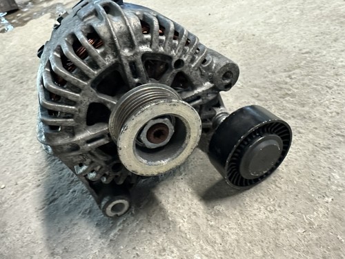 Lichtmaschine BMW E87 118d 120d E90 E91 318d 320d M47 Generator 15A 14V 7802471