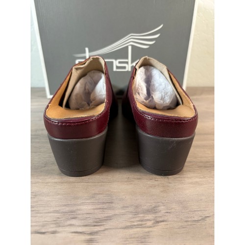 Dansko Carrie Damen-Slipper brüniertes Nubukleder weinrot 39 US 8,5-9 NEU im Karton - Bild 5 von 9