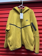 Men  s Size XXL - Nike Tech Fleece Windrunner Jacket Ochre HV0949-352