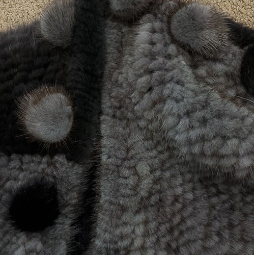 Unique Black and Gray Degrade Mink Fur Poncho - CLEARANCE - Picture 5 of 7