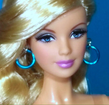 Dreamz BLUE METAL HOOP EARRINGS MOD Modern Jewelry for 11.5" doll