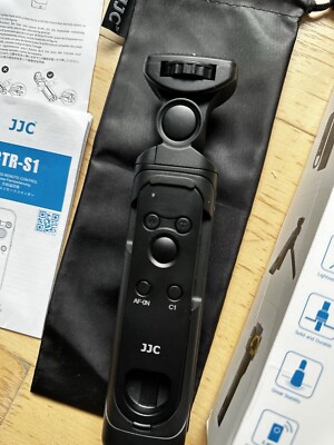 JJC Bluetooth Handgrip Remote Control