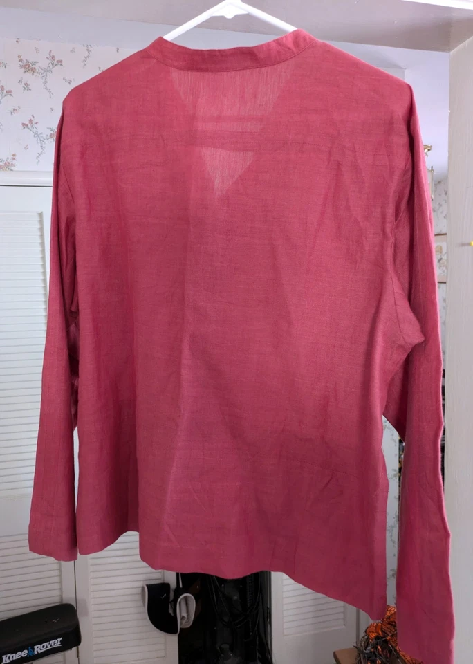 Blusa Shirin Guild Lino/Bambú Frambuesa Manga Larga Mediana Foto 2 de 3