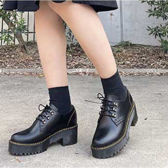 Dr Martens Womens LEONA Black Platform Shoes Oxford SZ US 10