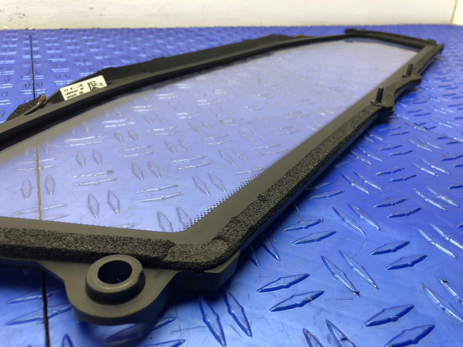 2014-2019 BMW I8 REAR PARTITION GLASS BACK WINDOW 51317393243 OEM 2015 2016 2017
