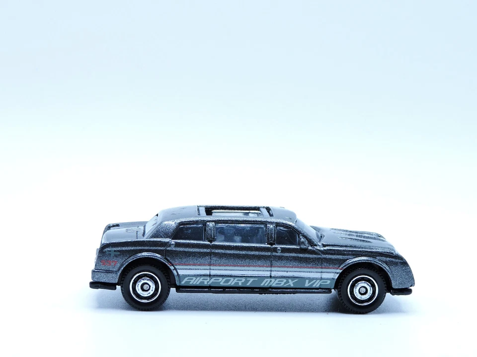 2001 Matchbox Автомобиль Аэропорт Лимузин MBX VIP - Открытая Солнечная Крыша, Сделано в Таиланде - Изображение 3 из 4