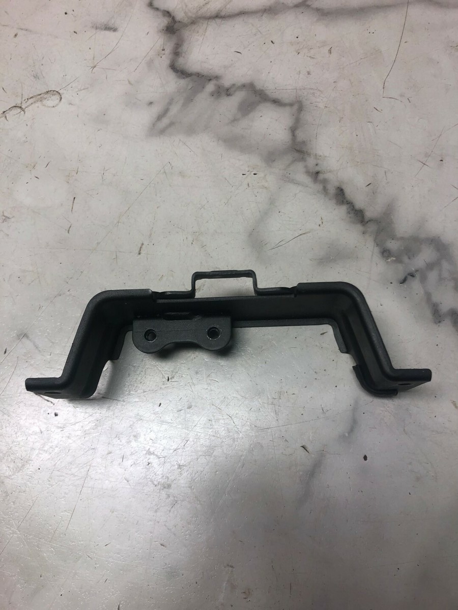 21 Kawasaki ZR Z 900 ZR900 Z900 RS seat mount bracket | eBay