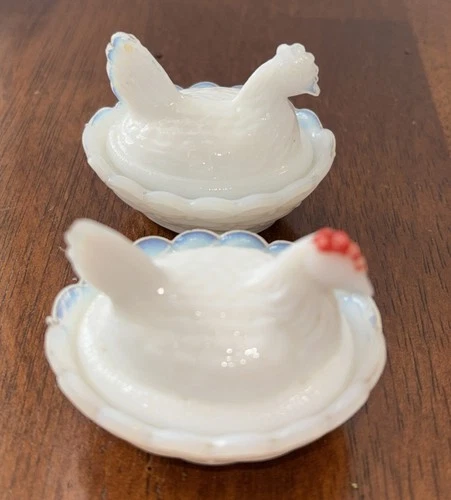 Set of 2 Vtg White Milk Glass 2.5”Hen on Nest Mini Salt Cellar Opalescent Red