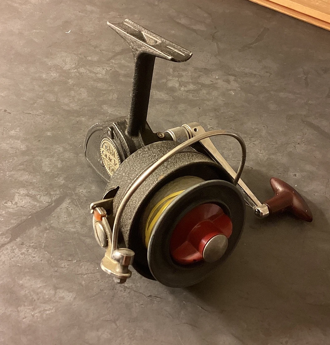 13 fishing kalon radioactive r 2.0 spinning reel 5.2:1 13 Fishing