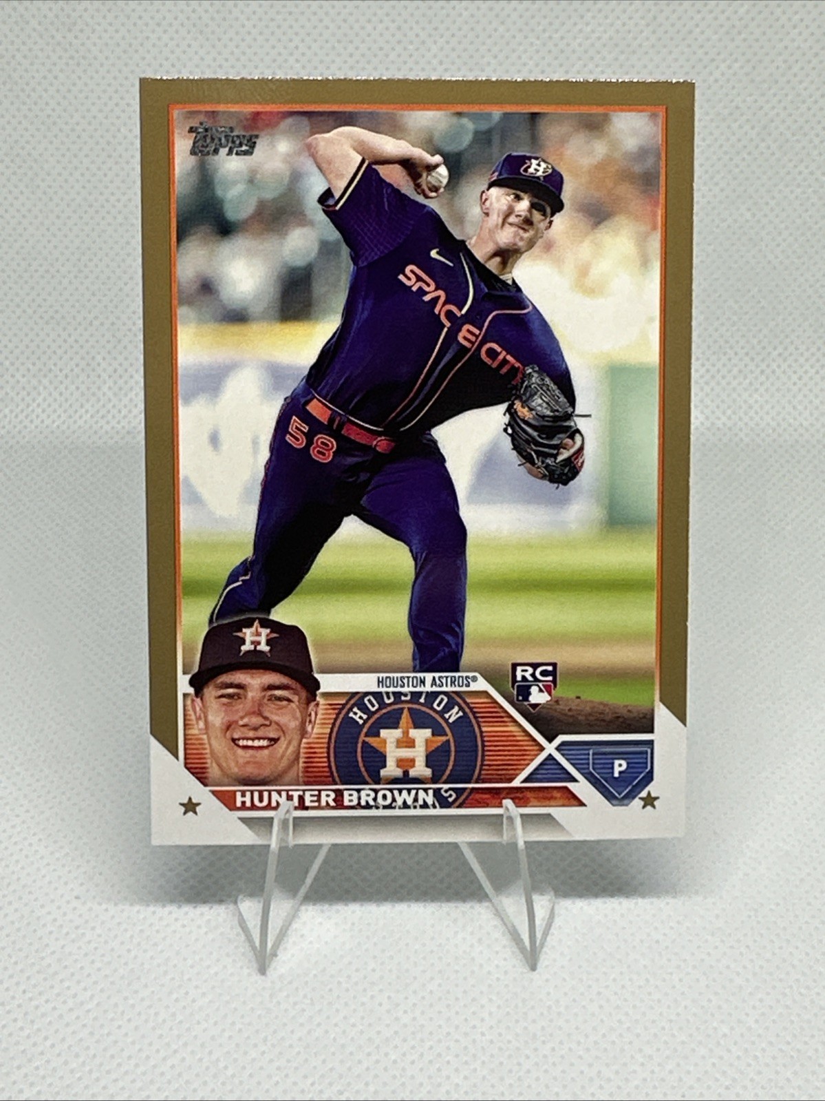 2023 Topps Series 1 - Hunter Brown #111 Gold /2023 (RC)