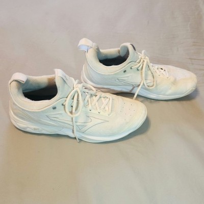 Mizuno Women s Wave Luminous 2 Volleyball Court Shoes Size 10 White V1GC212050