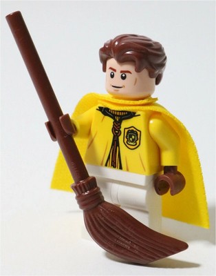 ORIGINAL LEGO HARRY POTTER CEDRIC DIGGORY (QUIDDITCH) MINIFIGUR BRANDNEU