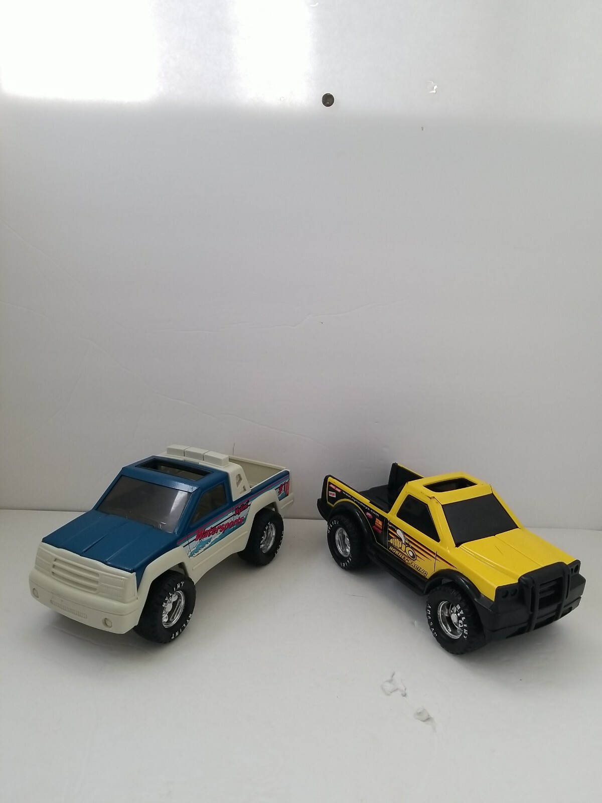 Picture 1 of 12