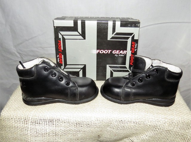 footgear sale converse