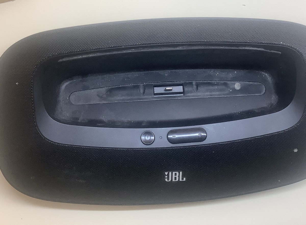 JBL ONBEAT MINI 極美品　iPhone iPad iPod 黒 JBL OnBeat Mini | Portable Speaker Dock for iPhone 5/iPad Mini