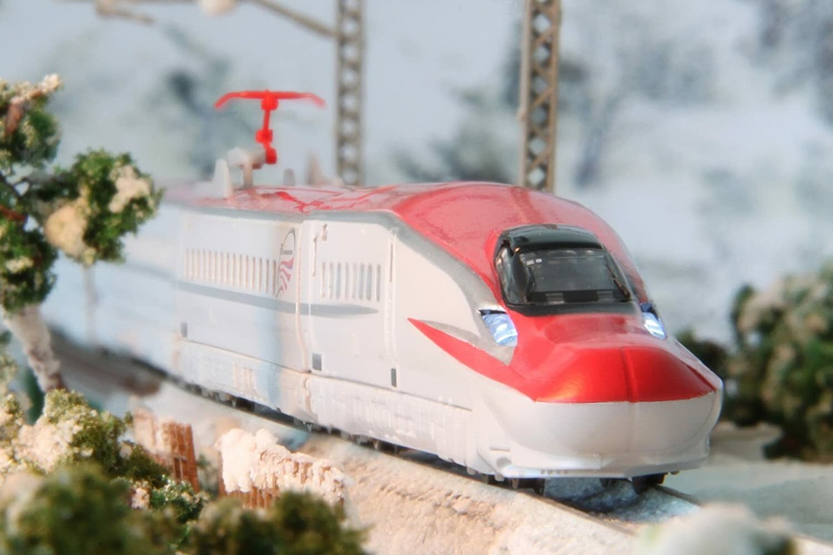 Rokuhan G005-1 Z Scale Jr Series E6 Shinkansen Komachi
