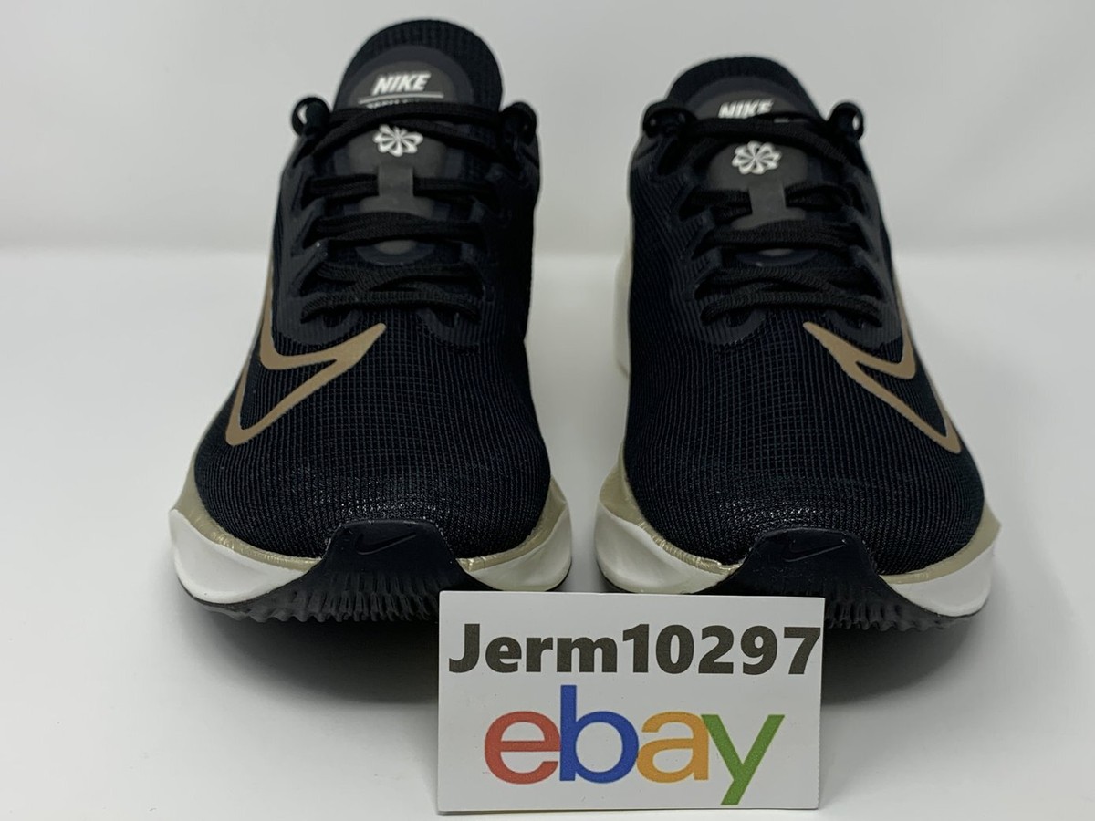 Nike Zoom Fly 5 ブラック/ゴールド サイズ25.0cm Amazon | [ナイキ] ズーム フライ 5 ZOOM FLY 5 ブラック/セイル