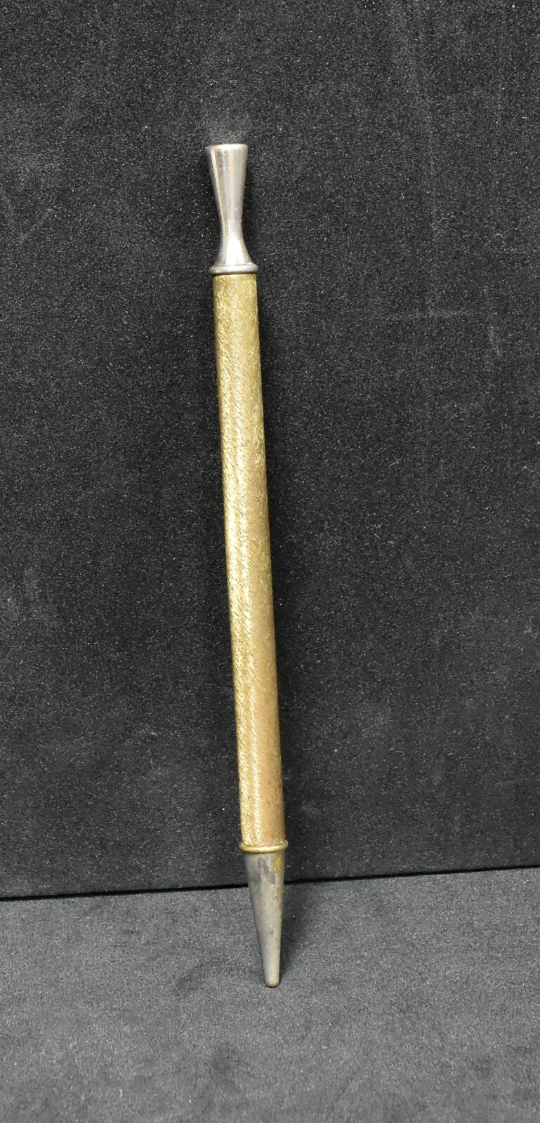 Picture 1 of 3