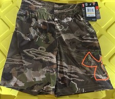 NWT UNDER ARMOUR CAMO HEAT GEAR BOYS KIDS YOUTH SHORTS SIZE 7 MSRP 22