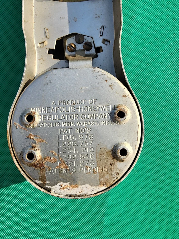 Vintage Minneapolis Modell 77 Thermostat Wärmeregler Timer 8 Tage 7 Juwel ungetestet - Bild 4 von 4