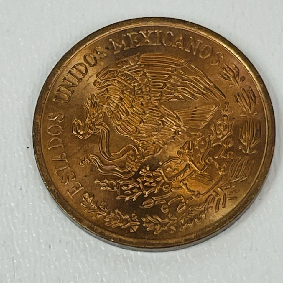 Moneda 20 Centavos México 1973 Pátina y Pirámide del Sol de Teotihuacán Foto 4 de 4