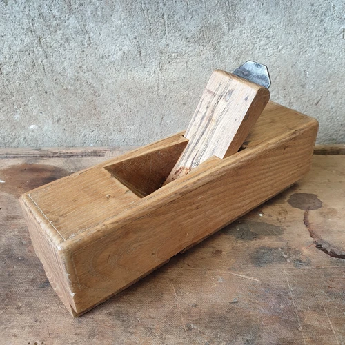 Rabot Feuilleret ancien - Photo 1/4