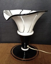 Lampada Coupe In Vetro Di Murano Design A Forma Di Fiore Bianco Con Bordi Neri