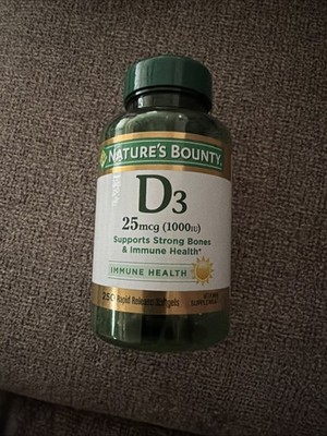 Nature's Bounty Vitamin D3 1000 IU Softgels 250 Count Exp 08/2029