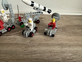 &bull;&bull;&bull;Lego Classic Space Sets 885(2) 886 889 891 894 897 Minifigs Incl MUST SEE!&bull;&bull;&bull;
