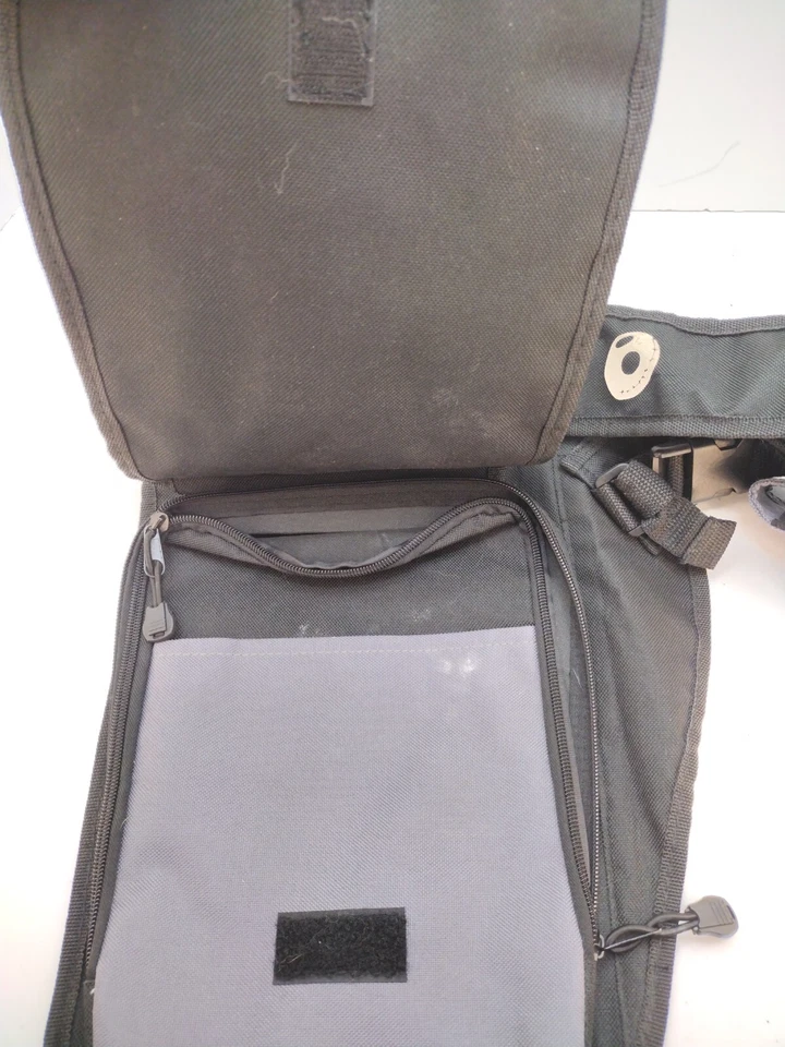 DisneyLand Tim Burton's NIGHTMARE BEFORE CHRISTMAS - CROSS BODY Jack Skeleton. - Image 2 of 4