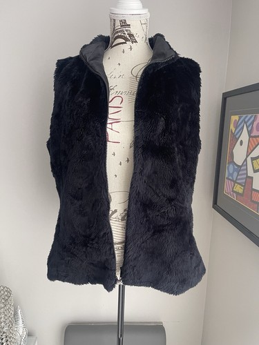 Mossimo Faux Fur Women’s Black Vest Size XL - Picture 3 of 6