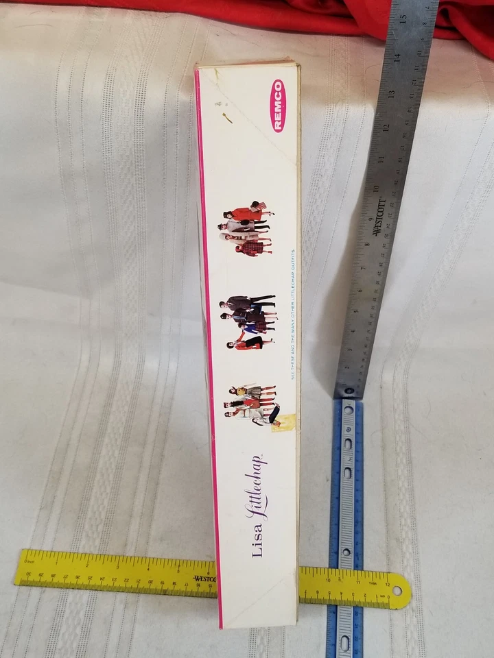 Muñeca Remco Lisa Littlechap con soporte, años 60 Foto 3 de 4