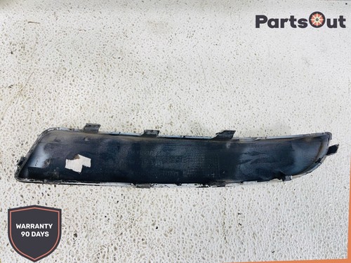 2007-2011 VW Eos Right Front Bumper Rub Strip Molding 1Q0 807 834 OEM - Picture 6 of 7