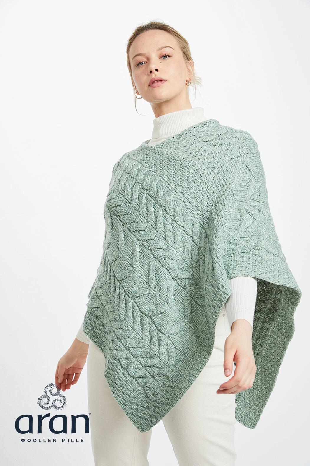 Aran Woollen Mills Women's 100% Super Soft Merino Wool Poncho, Irish Aran Cape
Opens in a new window