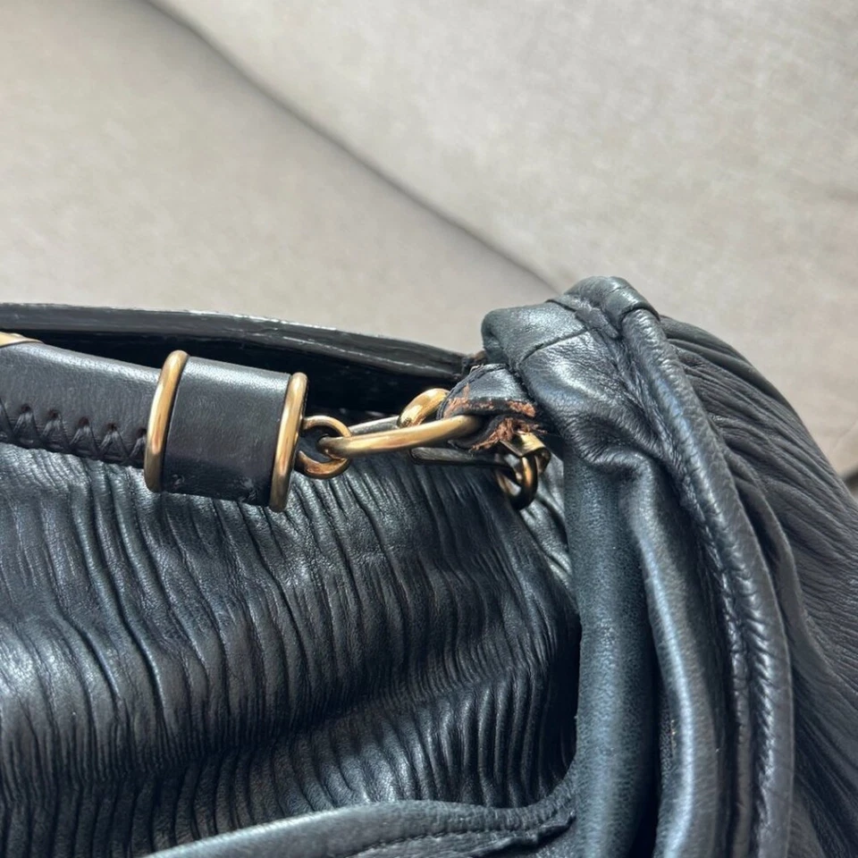 Burberry Prorsum Black Leather Crinkle Texture Large Tote Shoulder Hobo Bag Gold - Image 3 of 4