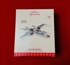 Hallmark 2017 Star Wars T-70 X-wing Fighter Force Awakens Magic Ornament Nib