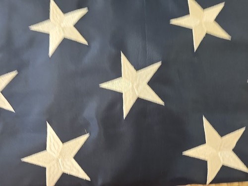 G128 - Bandera Americana | 8x12 pies | Poliéster hilado de alta resistencia, estrellas bordadas - Imagen 4 de 4