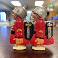 Vintage Marx Hap  Hop Ramp Walker Red Coat Marching Soldiers Walking Toy