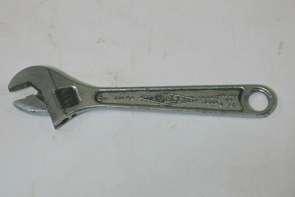 Diamond adjustable wrench deals