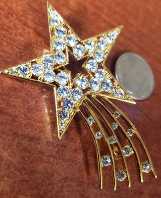 Vintage Brooches Star with comet trail