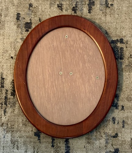 VTG RARE WOODS PADUAK OVAL BEVELED WOODEN PHOTO FRAME FITS 8"X 10" TABLE & WALL