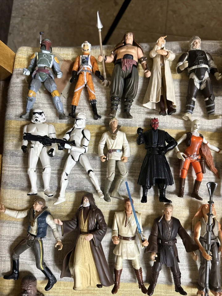 50 Figuras Star Wars LFL 3.5" seminuevas finales de 1990 principios de 2000 SOLO EXHIBIDAS Foto 4 de 4