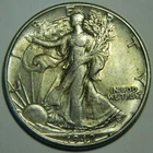 1942-P WALKING LIBERTY SILVER HALF DOLLAR ~ AU+ **Nice Original** ~ (Lot#970)