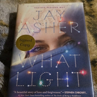 Jay Asher What Light Hardcover 2016 Dust Jacket Young Adult Holiday Romance