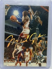 Michael Jordan - Shaquille O'Neal - Gold Autographed Facsimile Trading Card NBA
