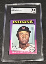 1975 Topps MINI Frank Robinson SGC 7 NM #580  Indians HOF!